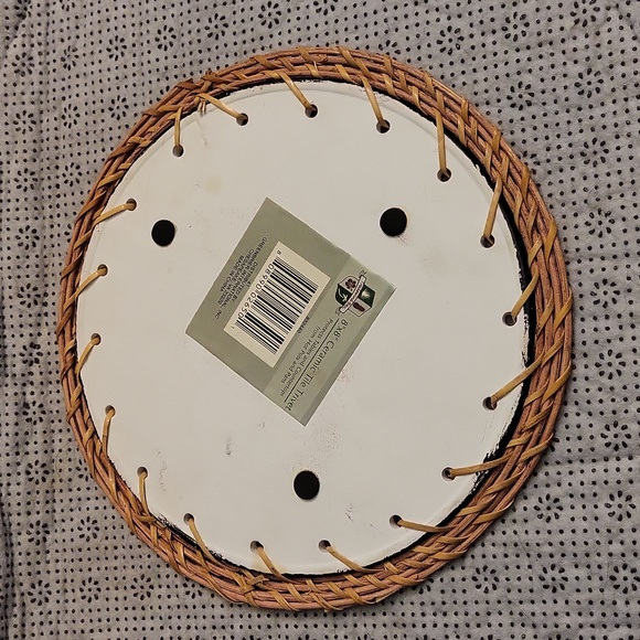 Ceramic Tile Trivet wicker 8x8 nwt - Picture 3 of 4